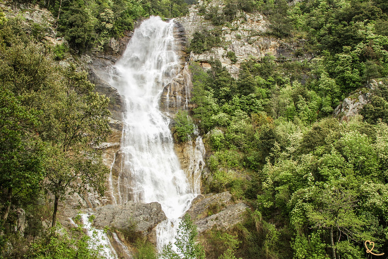 Wasserfall voile mariee Korsika