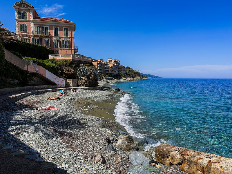 Strand-toga-bastia